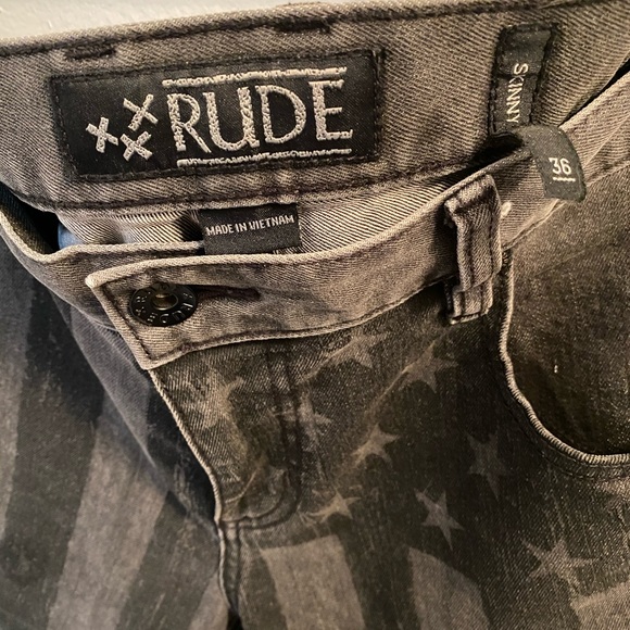 Hot Topic Rude Skinny Shorts - Picture 4 of 6